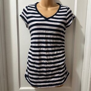 Liz Lange Maternity Blue and White Striped Short Sleeve Top in XS
